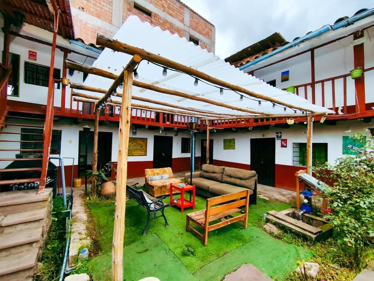 Hostel Rivendell كوسكو المظهر الخارجي الصورة